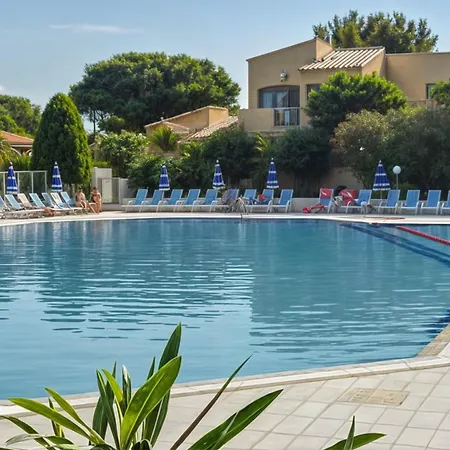 Dom wakacyjny Terrasse Privee, Piscine, A 5 Mn De La Agde