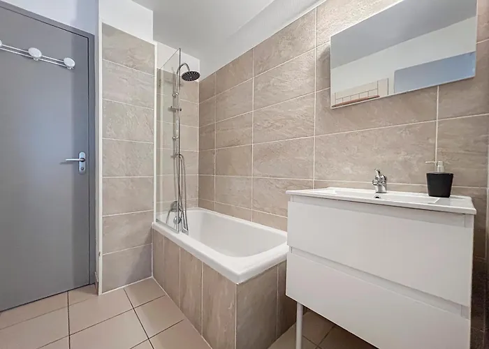 Terrasse Privée, Piscine, à 5 Mn De La Casa vacanze Agde